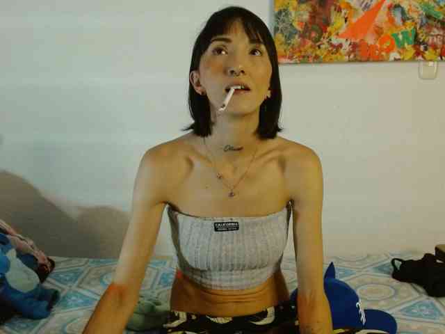sakuraskinny