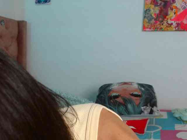 sakuraskinny webcam