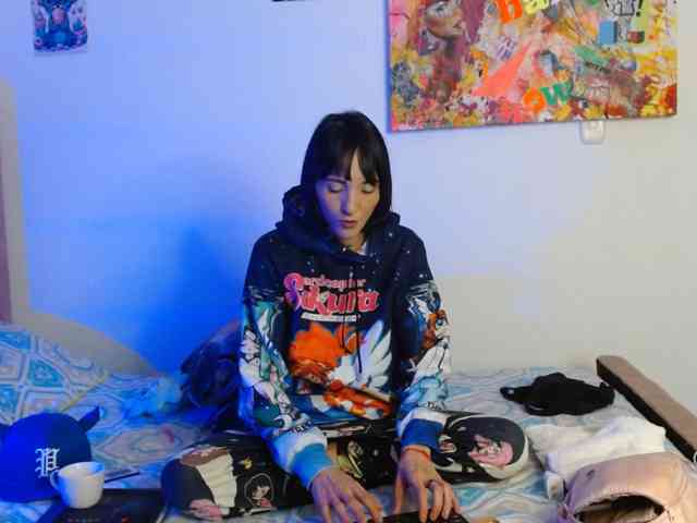 sakuraskinny