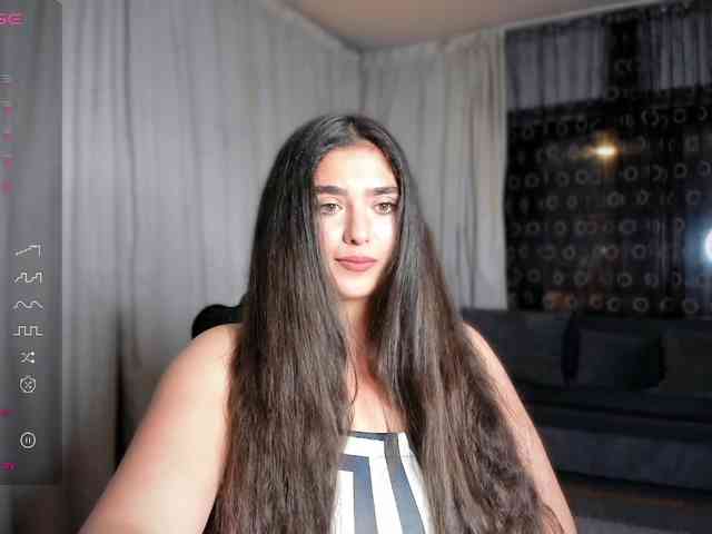 MariePortrait webcam