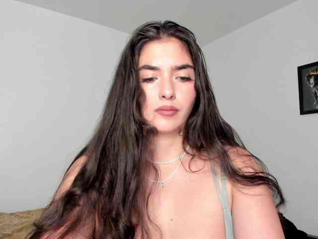 MariePortrait webcam