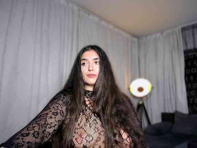 MariePortrait webcam