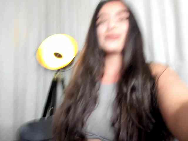 MariePortrait webcam