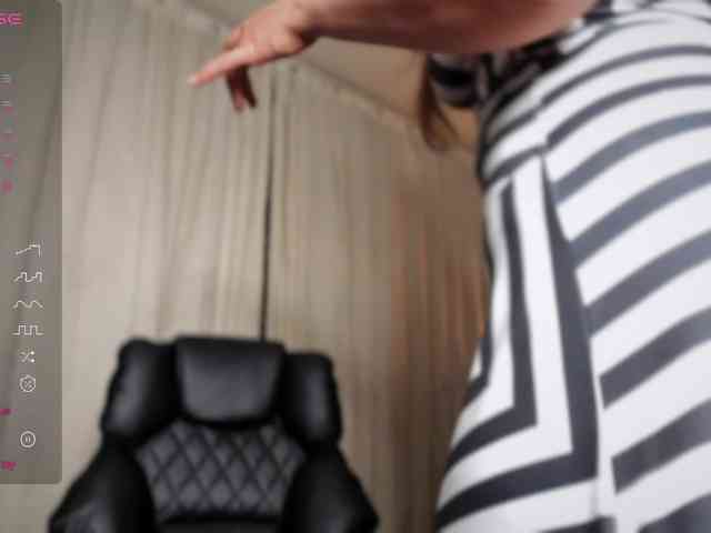 MariePortrait webcam