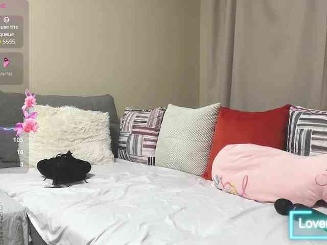 LunaVelvetxx webcam