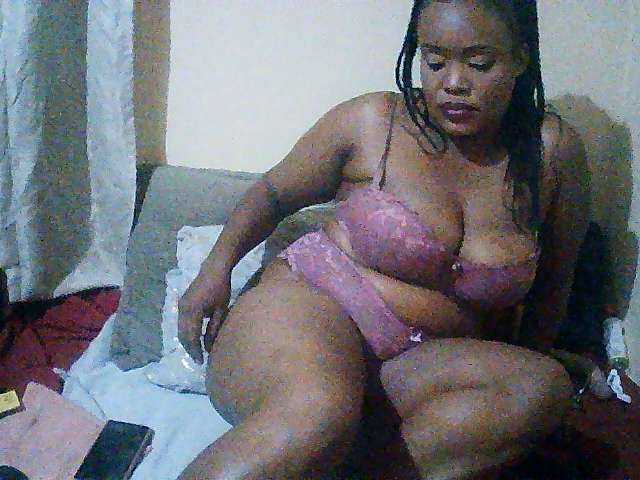 stormie955 live cam on BongaCams