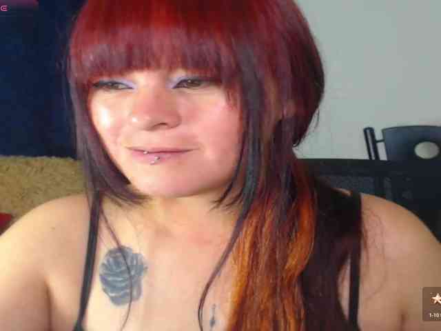 Valerydirty-dark webcam