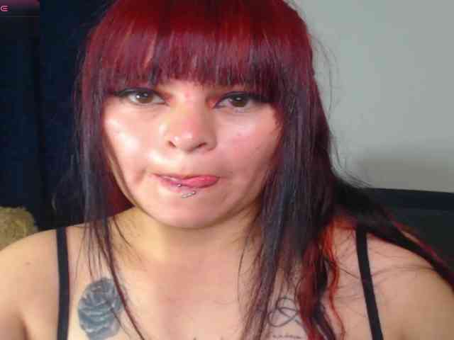 Valerydirty-dark webcam