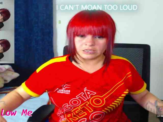Valerydirty-dark webcam