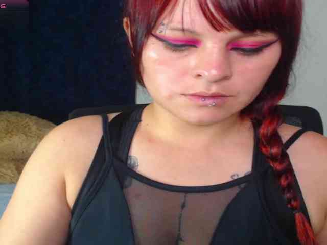 Valerydirty-dark webcam