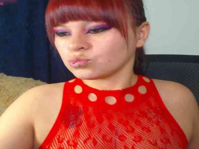 Valerydirty-dark webcam
