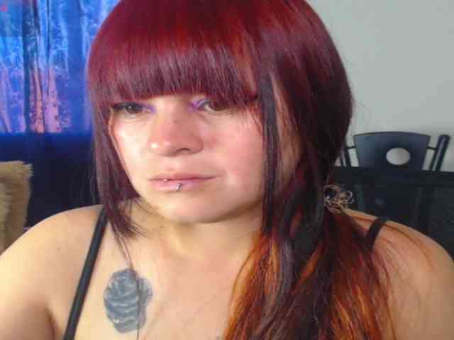 Valerydirty-dark webcam
