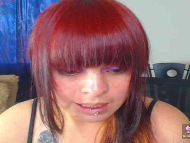 Valerydirty-dark webcam