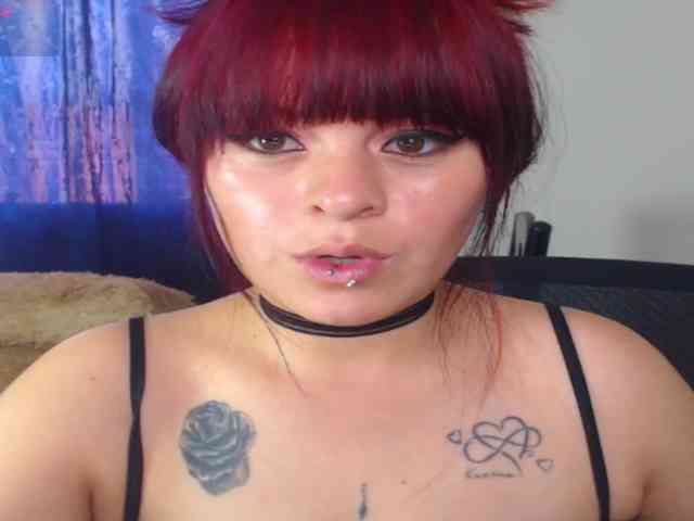 Valerydirty-dark webcam