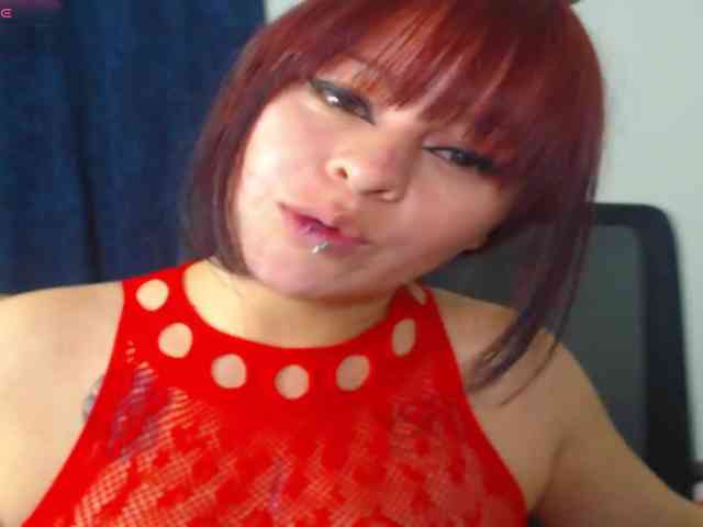 Valerydirty-dark webcam