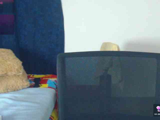 Modelo: Valerydirty-dark