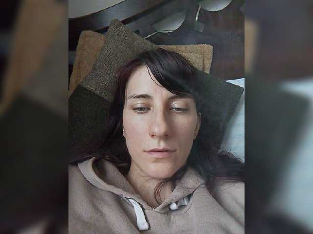 Kitty2044 live cam on BongaCams
