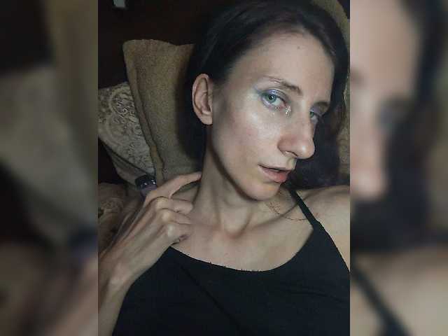 Kitty2044