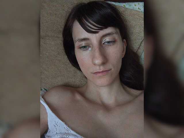 Kitty2044 live cam preview