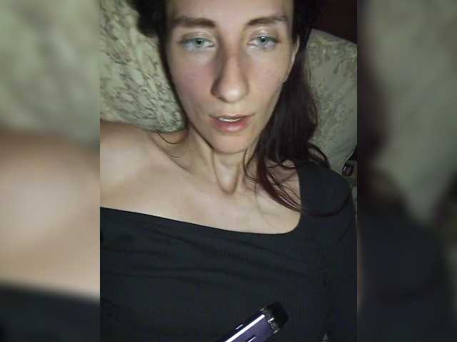 Kitty2044