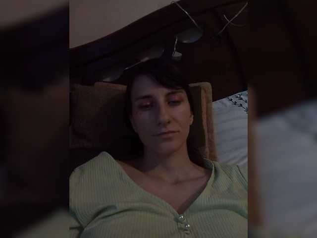 Kitty2044 live cam on BongaCams