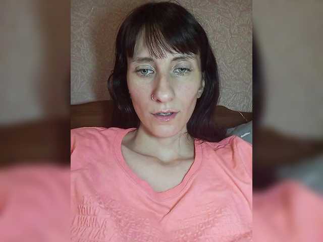 Kitty2044