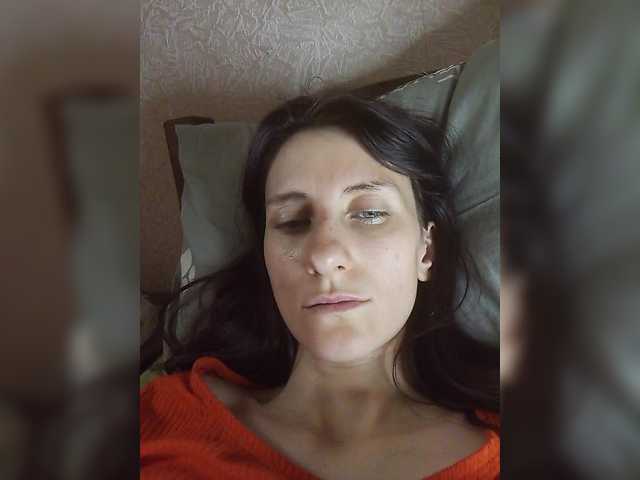 Kitty2044 live cam on BongaCams