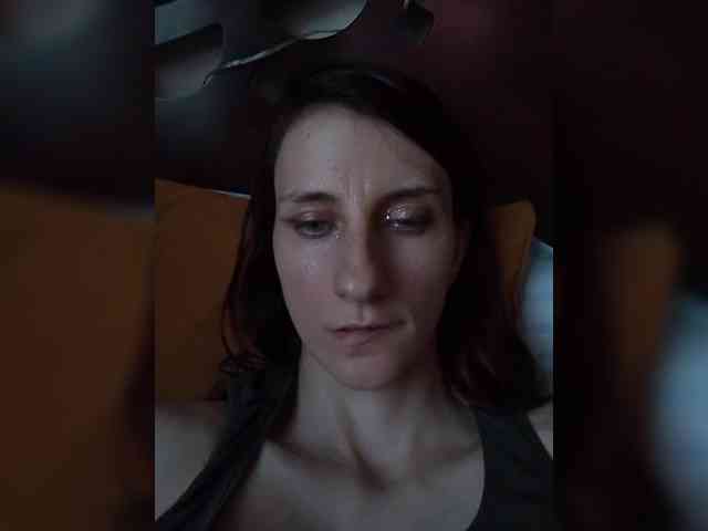 Kitty2044 webcam