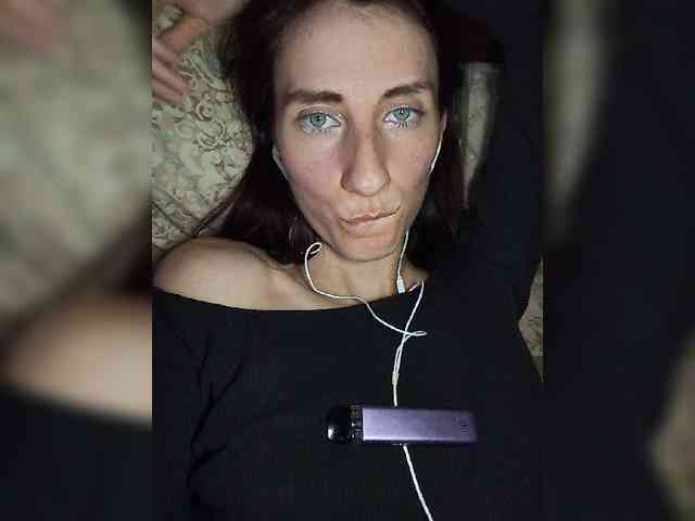 Kitty2044 webcam