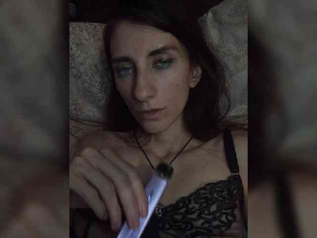 Kitty2044 webcam