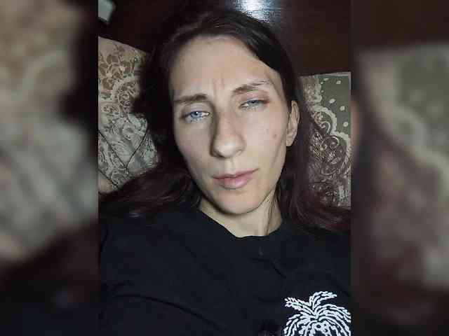 Kitty2044 webcam