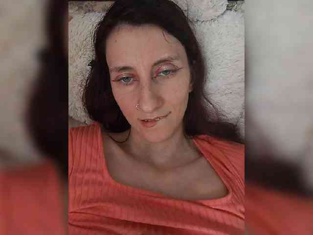 Kitty2044 webcam