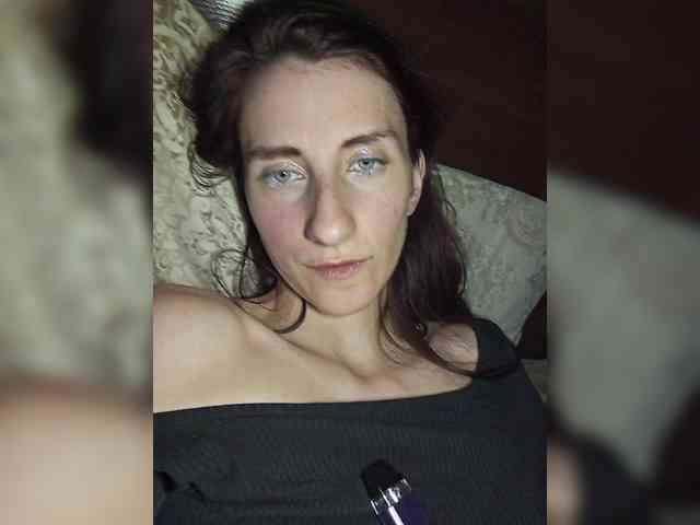 Kitty2044 webcam