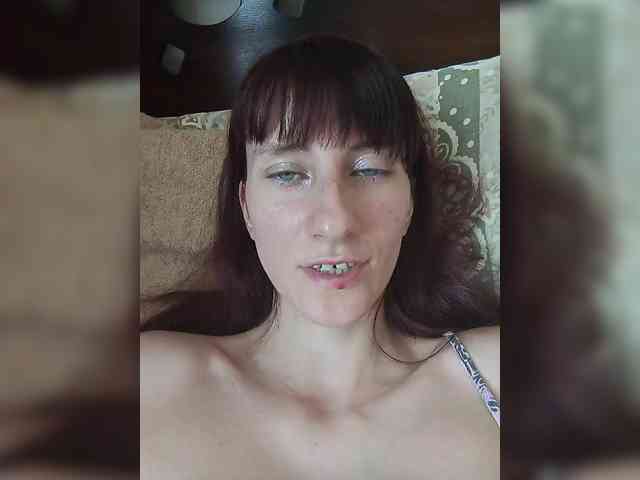 Kitty2044 webcam