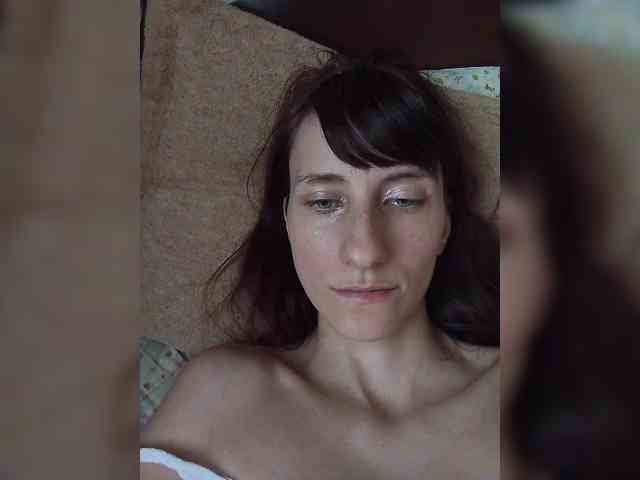 Kitty2044 webcam
