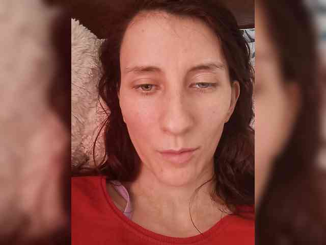 Kitty2044 webcam