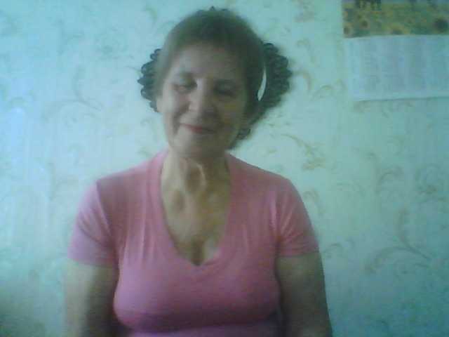 Katerinador live cam on BongaCams
