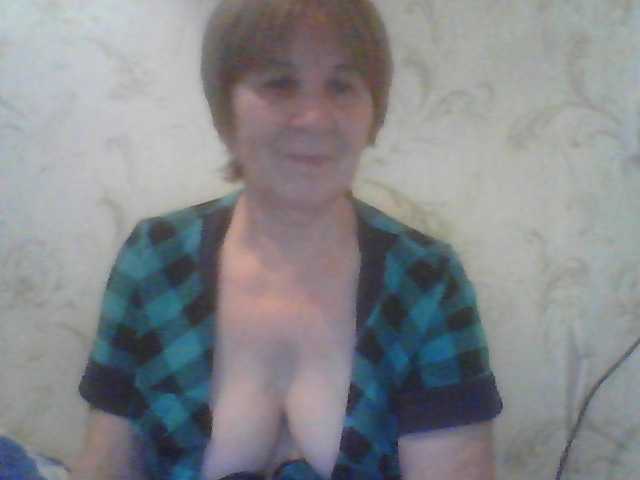 Katerinador live cam on BongaCams