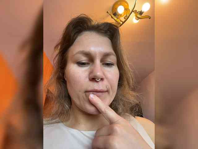 Marya_Hi webcam