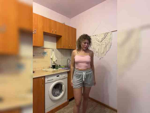 Marya_Hi webcam