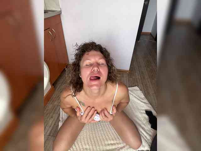 Marya_Hi webcam