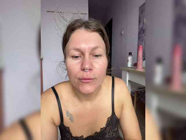 Marya_Hi webcam