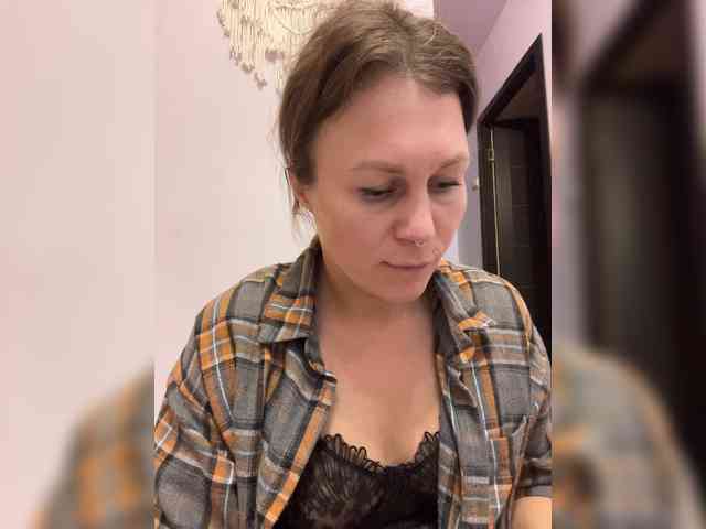 Marya_Hi webcam