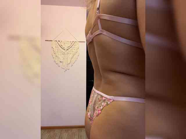 Marya_Hi webcam