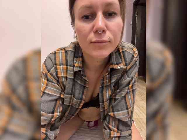 Marya_Hi webcam