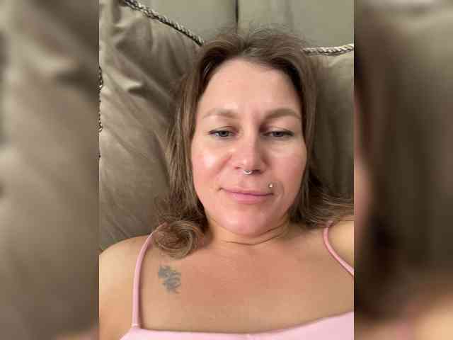 Marya_Hi webcam