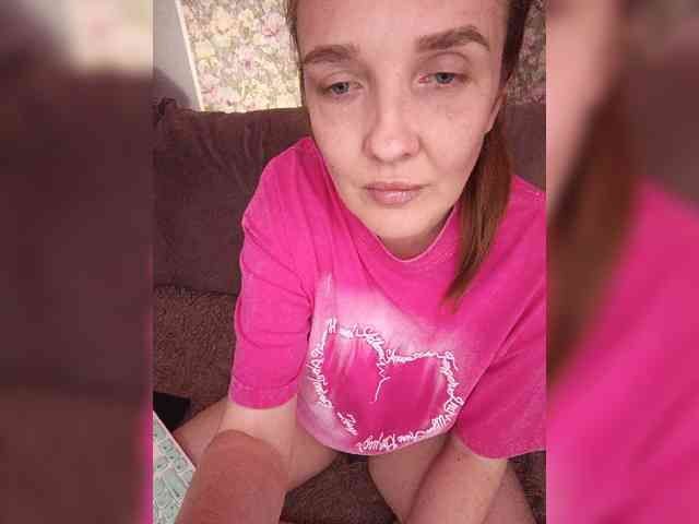 Model: -Frida-