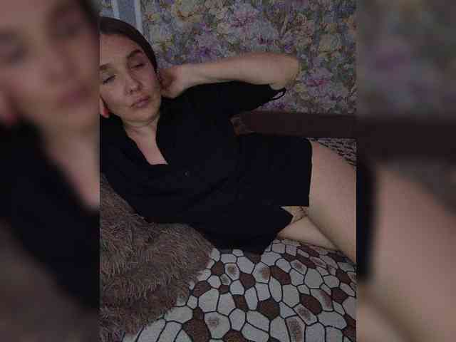 Model: -Frida-