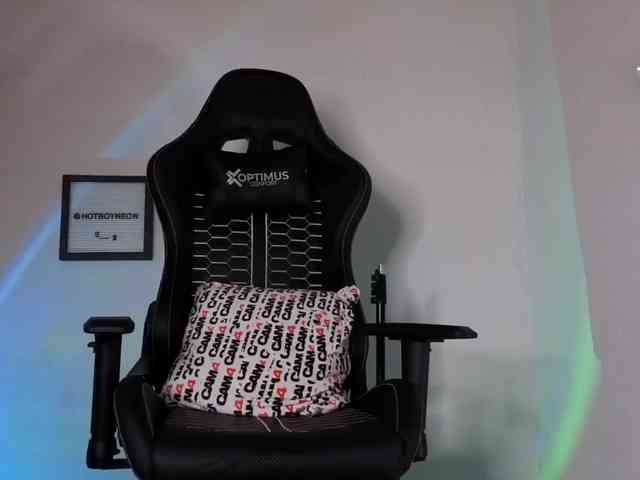 alex_neon1