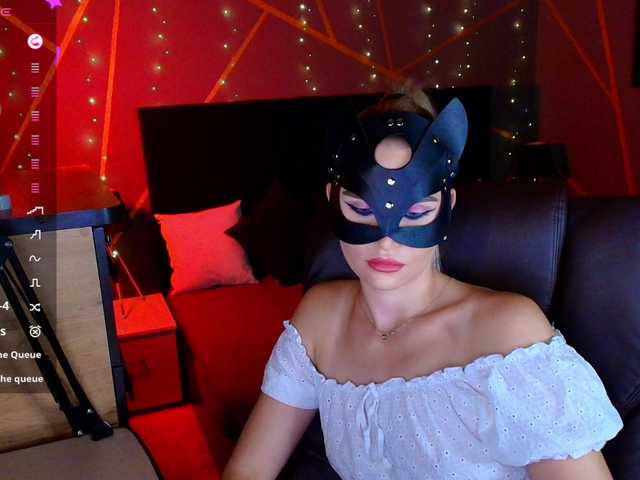 SofiaShy live cam on BongaCams
